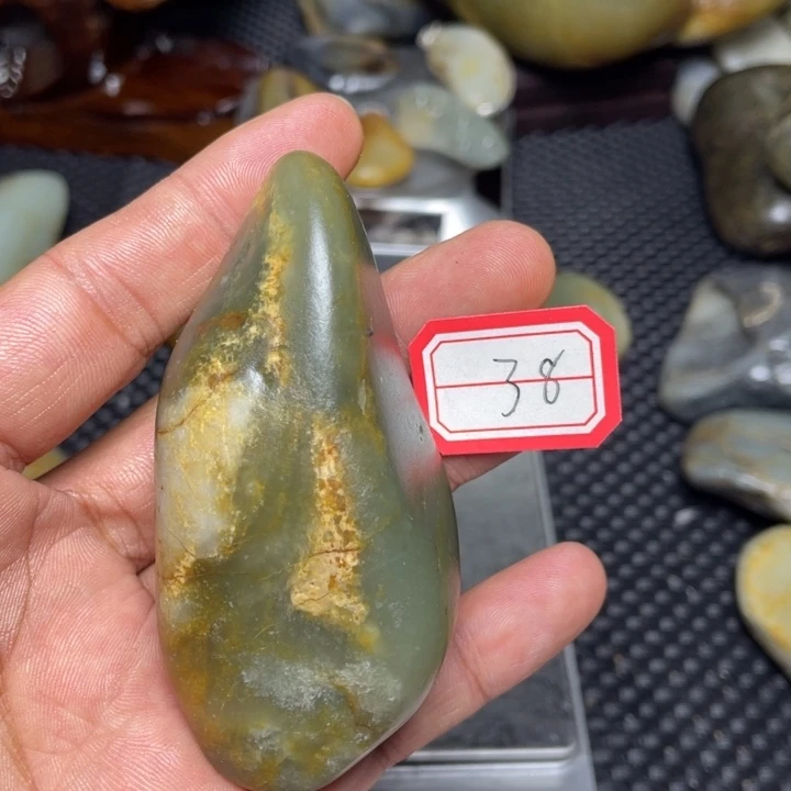 颈饰未镶嵌和田玉38