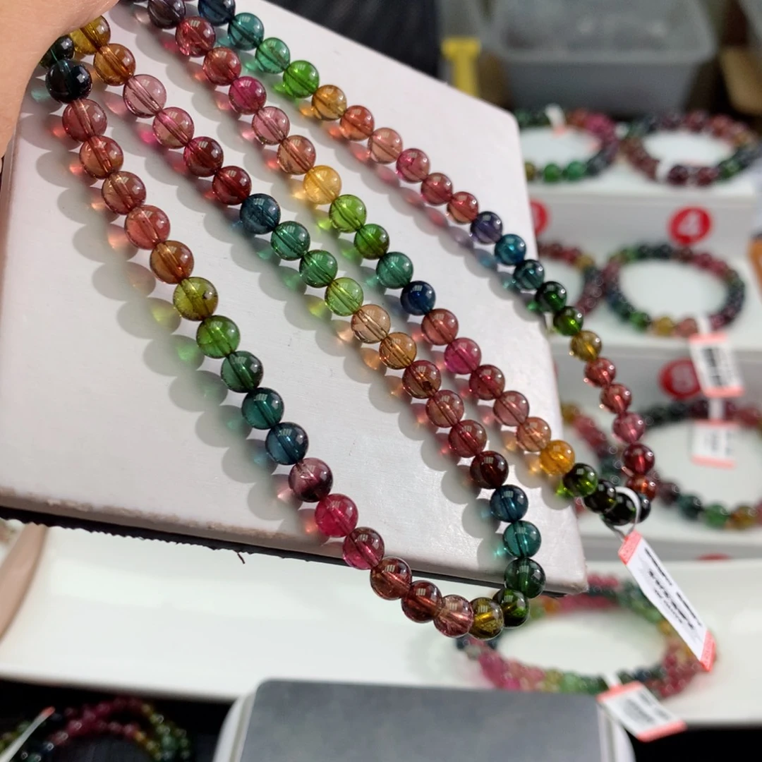未镶嵌碧玺手链     6mm。