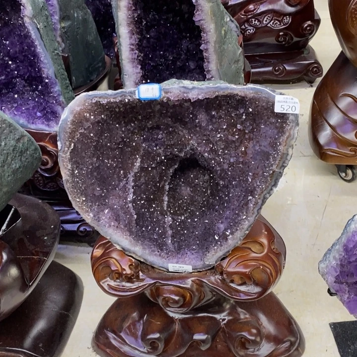 大型摆件（非配饰）紫晶未镶嵌莹