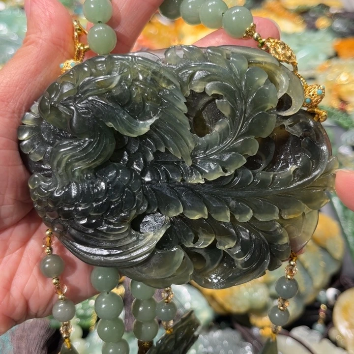 岫玉未镶嵌毛衣链