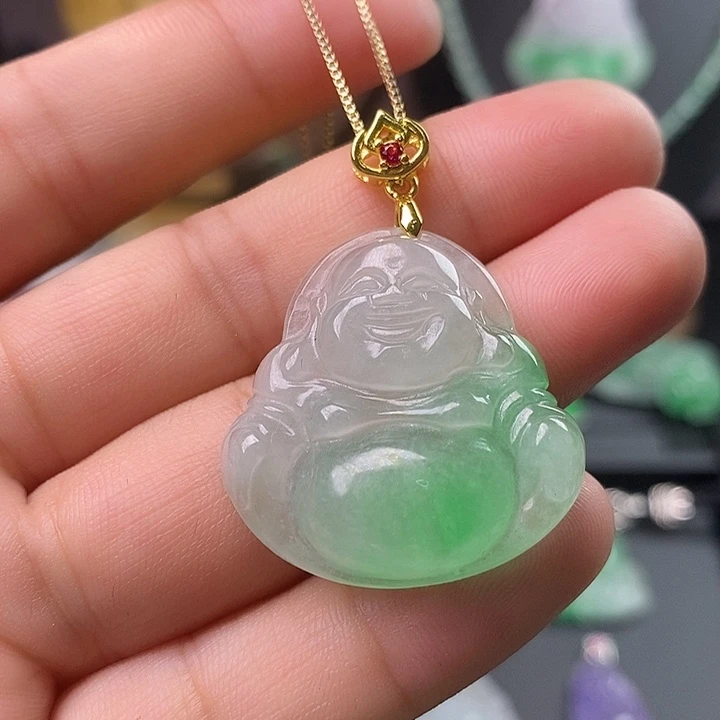 翡翠未镶嵌吊坠(赠链)
