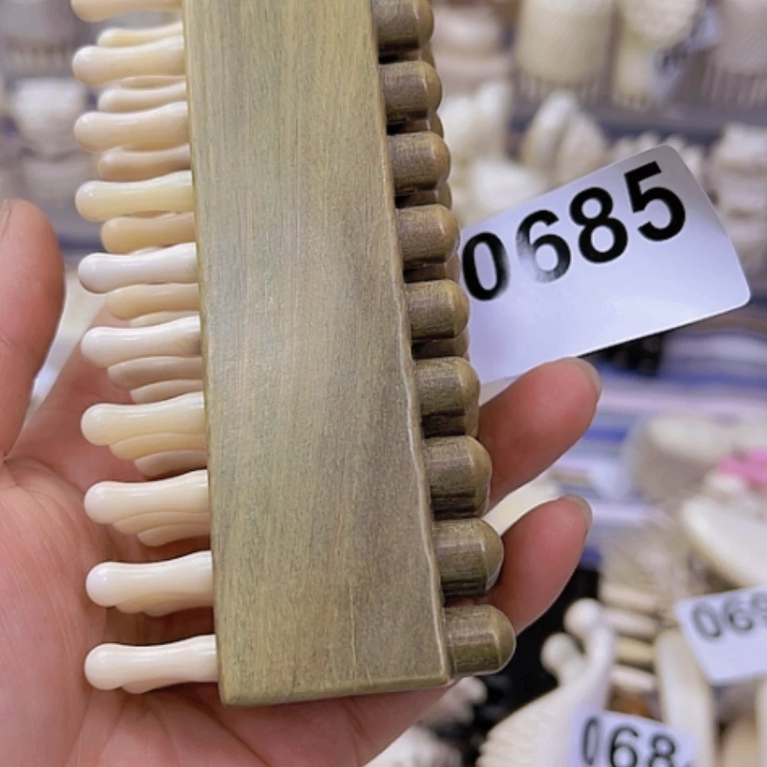 【闪购商品】砖雕鹿角木头特价处理