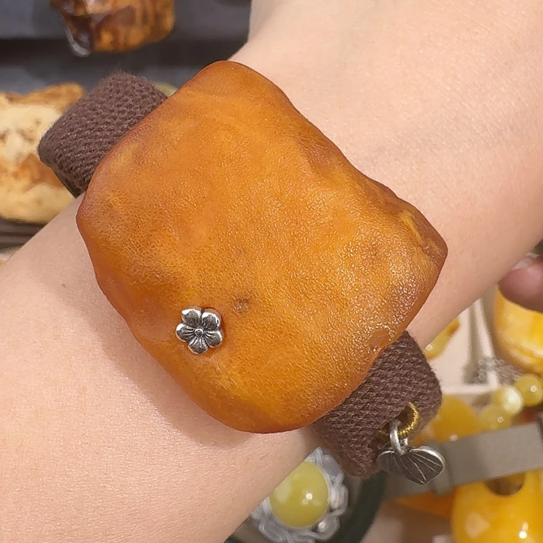 琥珀未镶嵌裸石我