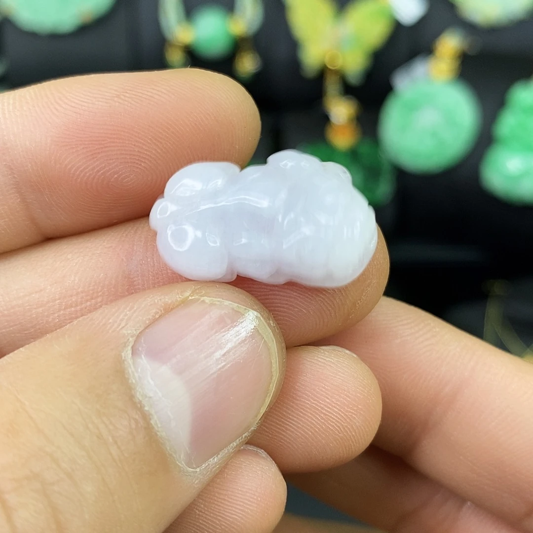 颈饰未镶嵌翡翠吊坠