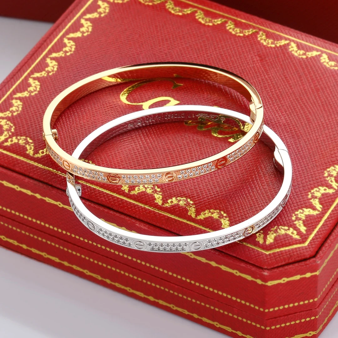 饰界高定经典love窄版满天星手濁丝巾网红时尚百搭服饰配件个性款