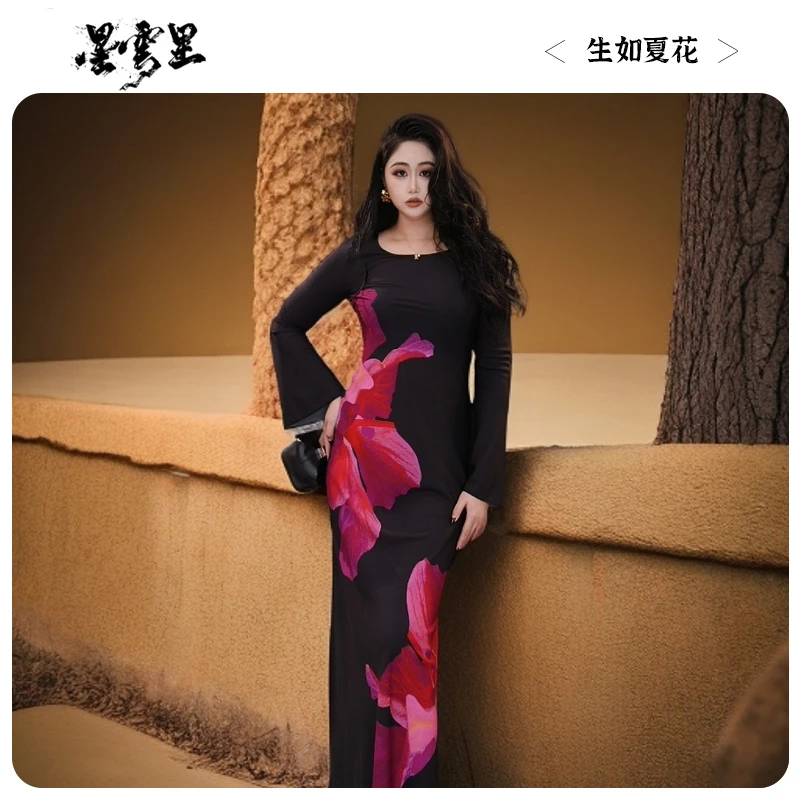 星云里微胖服饰|生如夏花|45度斜裁手绘定位花法式连衣裙潮牌女装