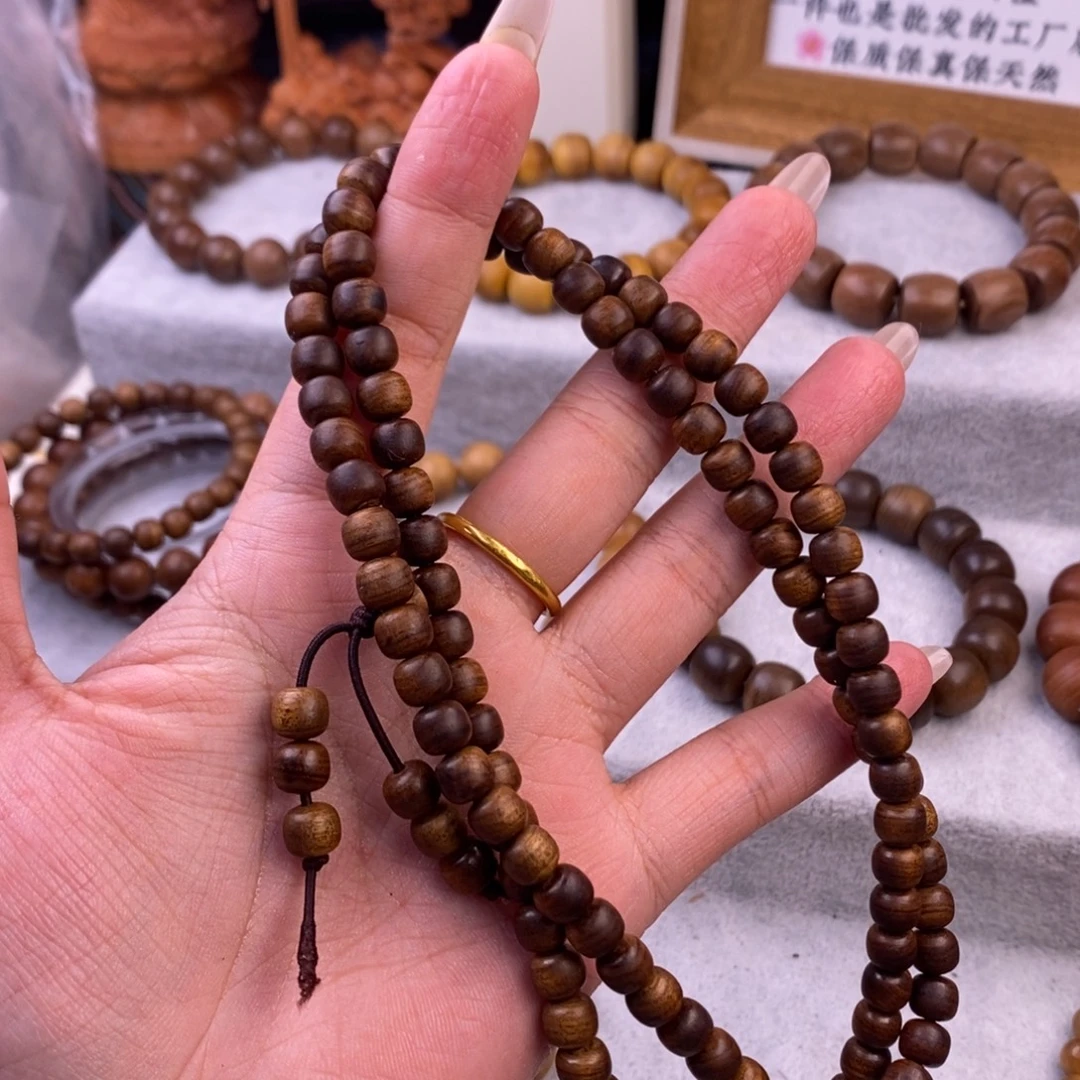 用***5檀香木手串/手链6.7，黑肉老料奶香沉水6.7正区老山檀