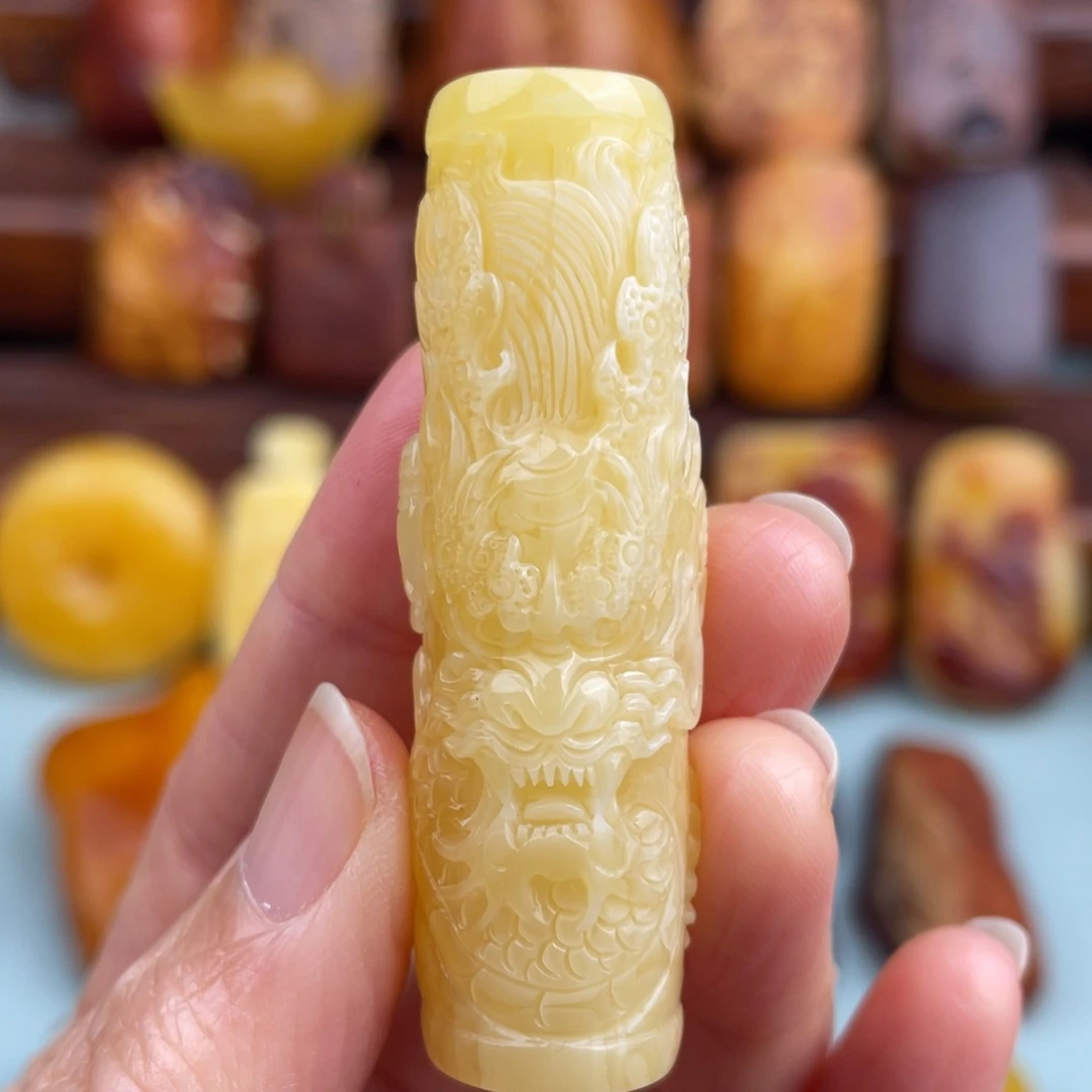 定制琥珀未镶嵌蜜蜡龙柱