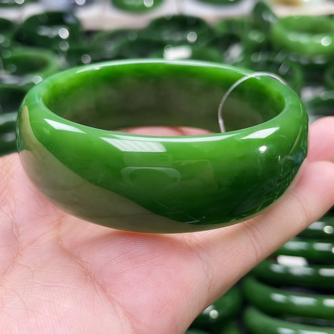 未镶嵌手镯和田玉（碧玉）