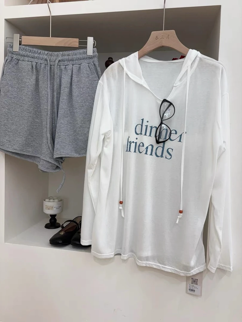 显瘦运动时尚宽松休闲白色百搭休闲套装防晒➕短裤