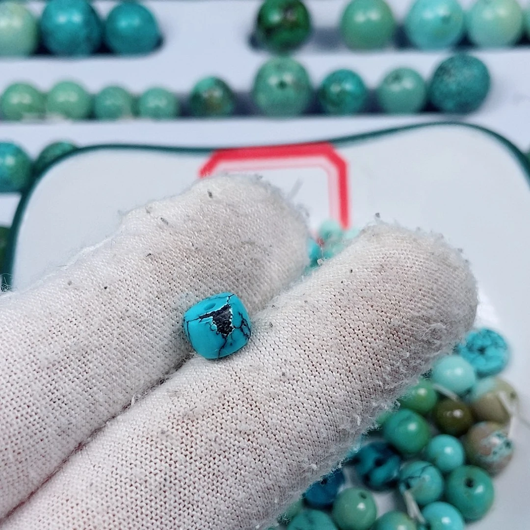 江***王未镶嵌绿松石珠宝奇石