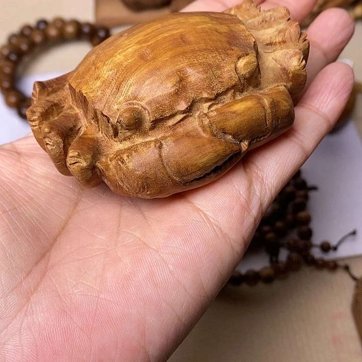 手串/手链檀香木老山檀香雕刻大螃蟹摆件