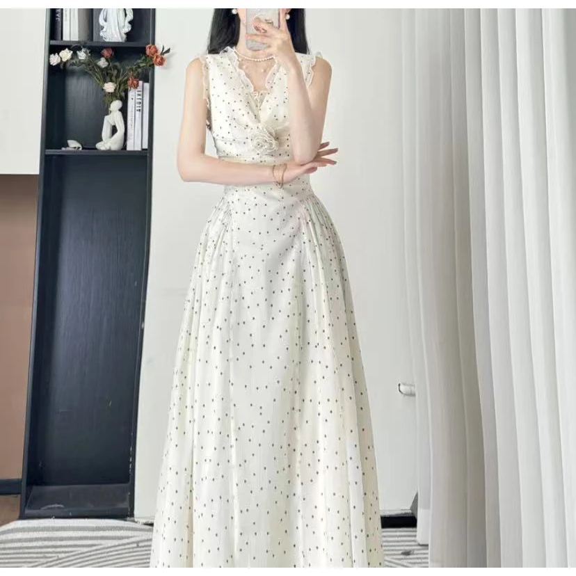 2025夏季多巴胺风格衣服纯欲风显瘦波点收腰连衣裙