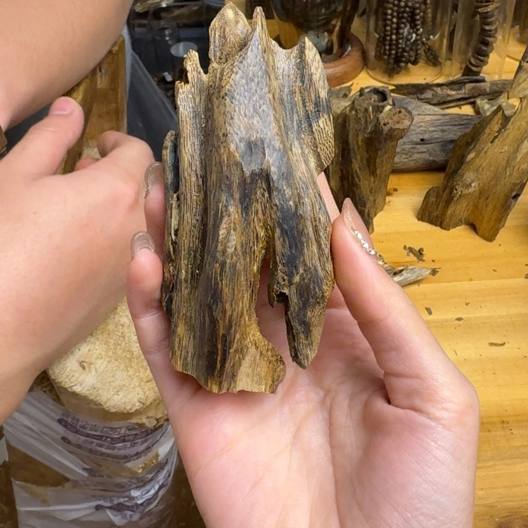 沉香沉香碎屑陆河品种块料41克