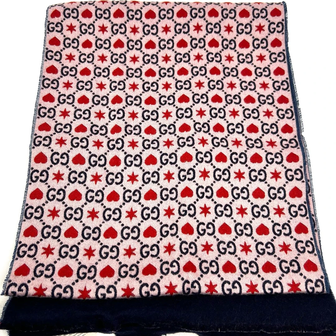 99新 GUCCI/古驰 未使用双G爱心图案35✖️180cm围巾围脖