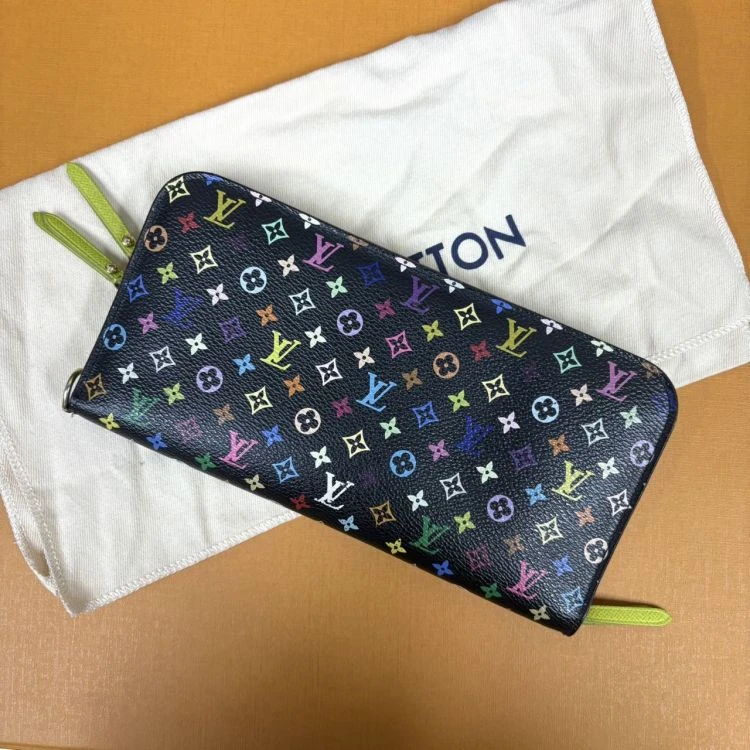 95新/路易威登/C5437712432/[251120CZ02]