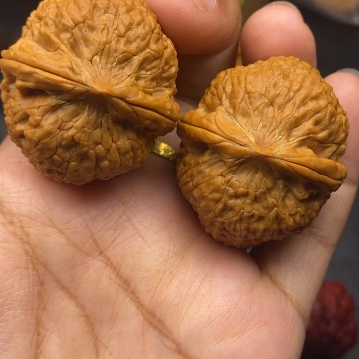 把件文玩核桃41尺密纹狮子