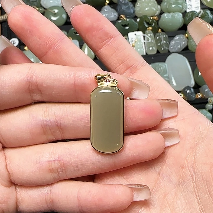 和田玉银S925镶嵌耳饰