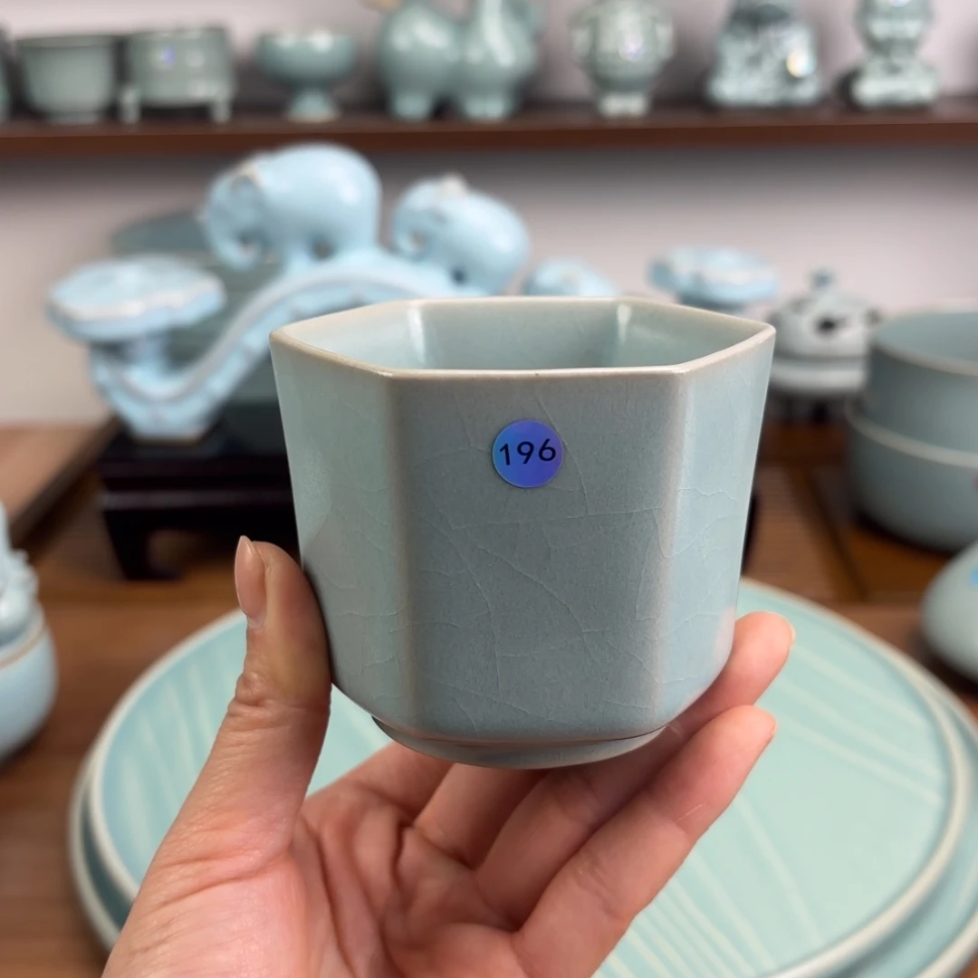 仿古釉六方杯微瑕