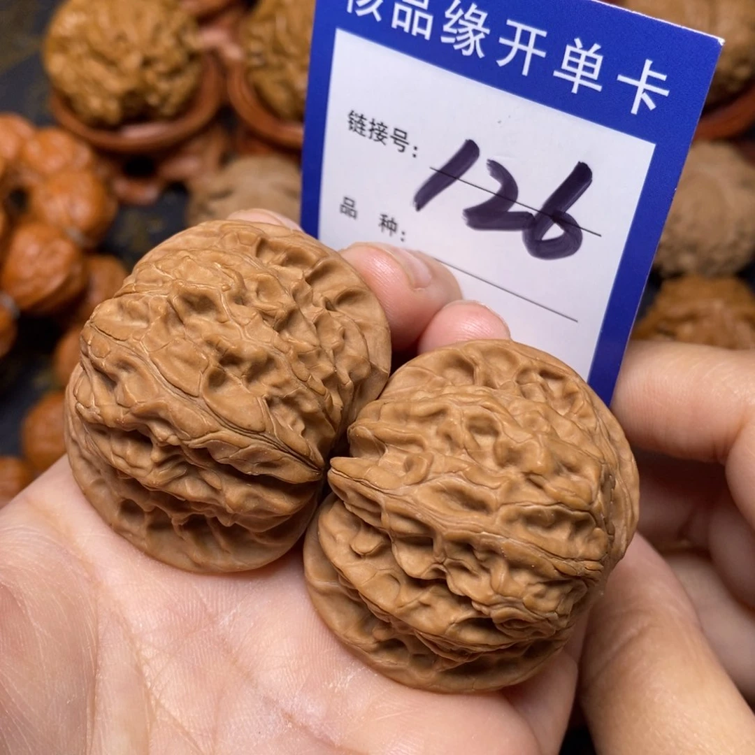 文玩核桃把件磨盘全品42。 126