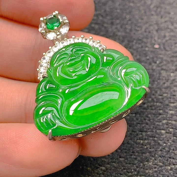 翡翠未镶嵌颈饰翡翠多样性