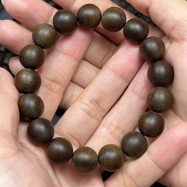 沉香碎屑沉香白棋玉化1.2