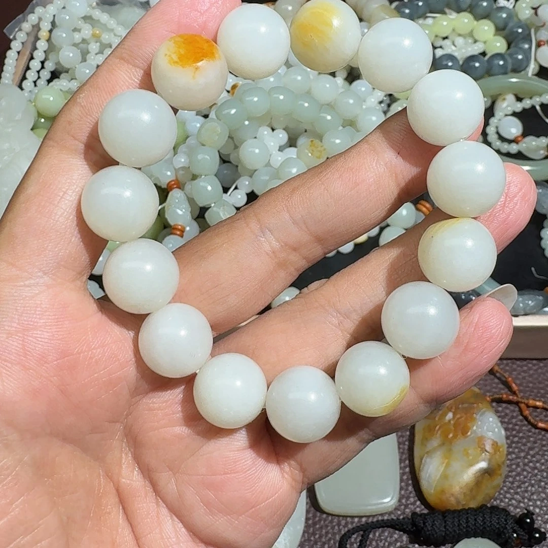 和田玉吊坠(不含链)未镶嵌