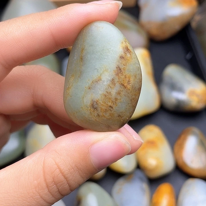 颈饰未镶嵌和田玉8
