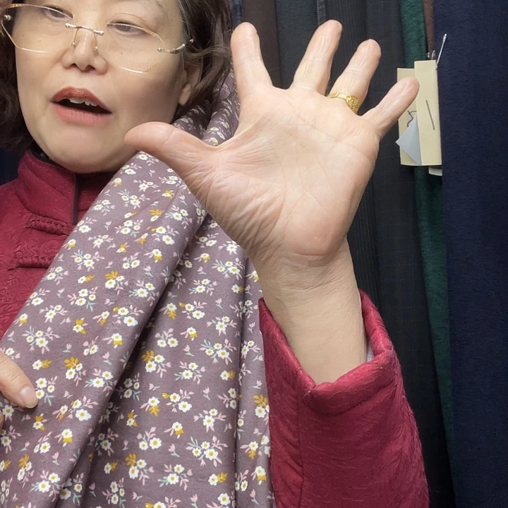 小花保暖2米面料面料福利