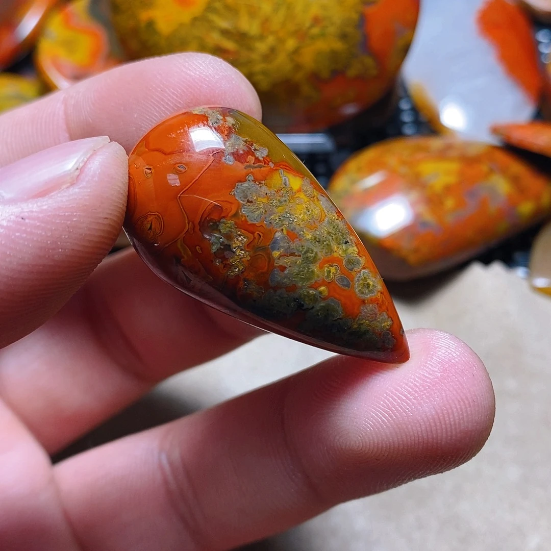 玛瑙/玉髓颈饰未镶嵌用****4