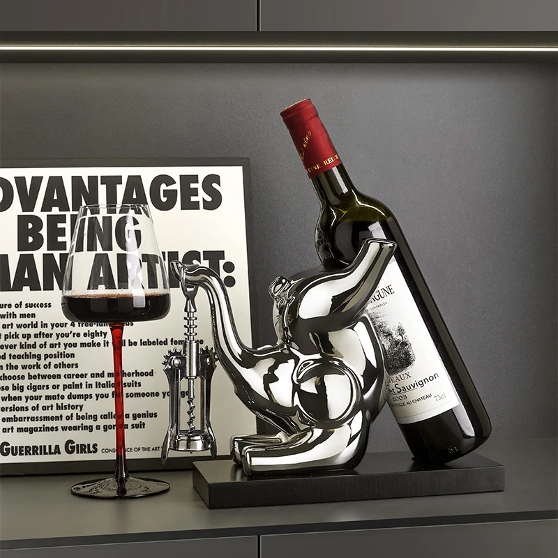 轻奢高级软装家具高级感趴趴象酒架新居乔迁装饰品摆件红酒架简约