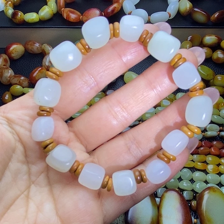 未镶嵌手链和田玉