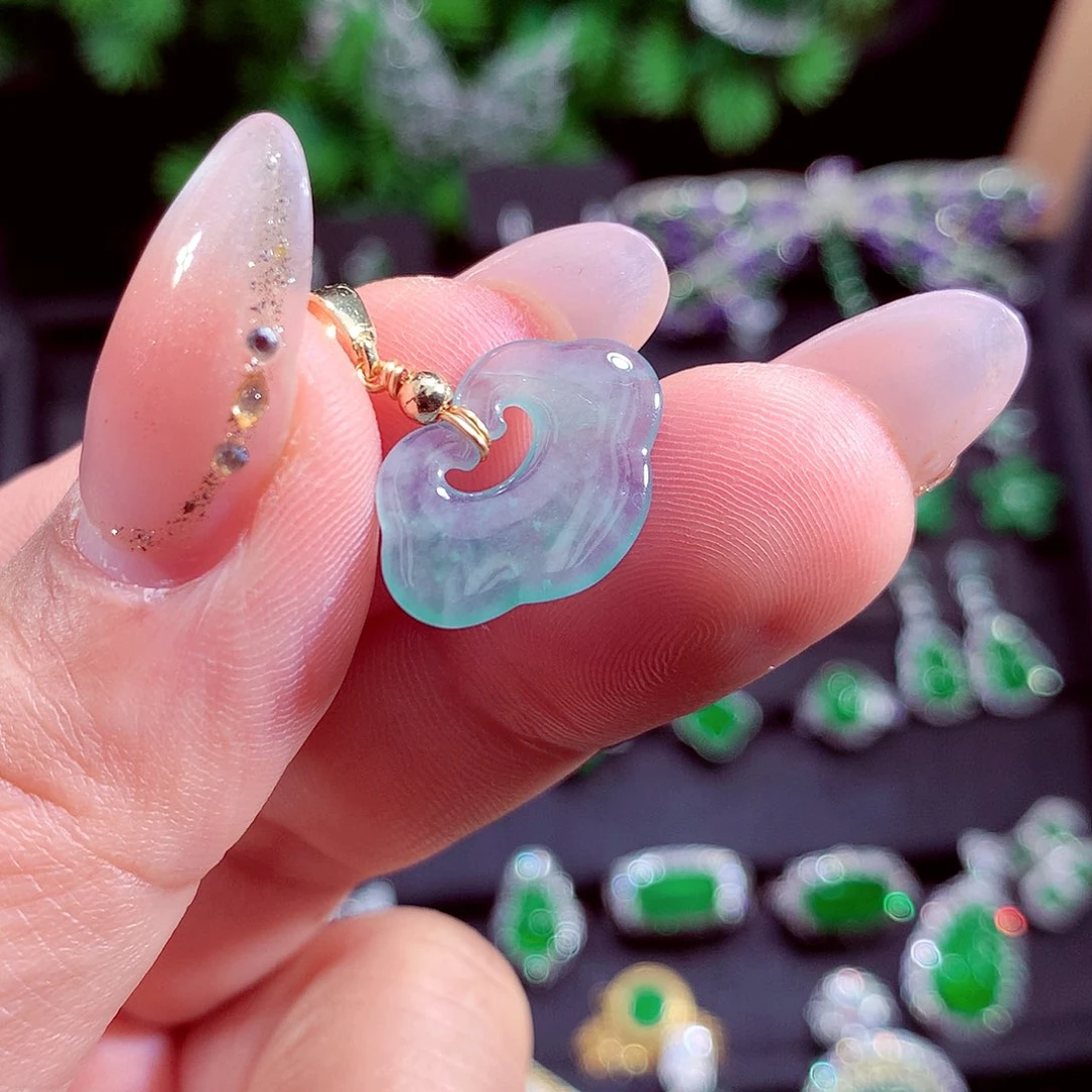 颈饰未镶嵌翡翠天然