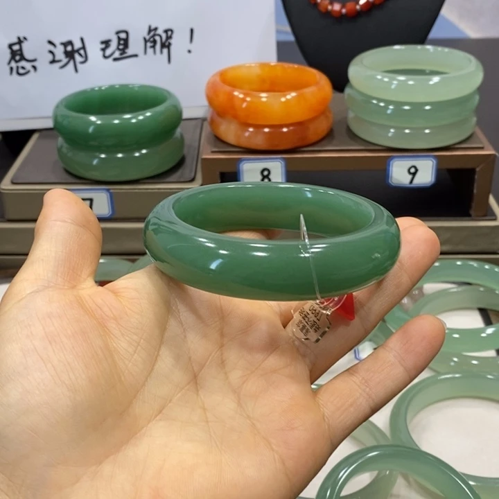 凤***6石英质玉银S925镶嵌手镯