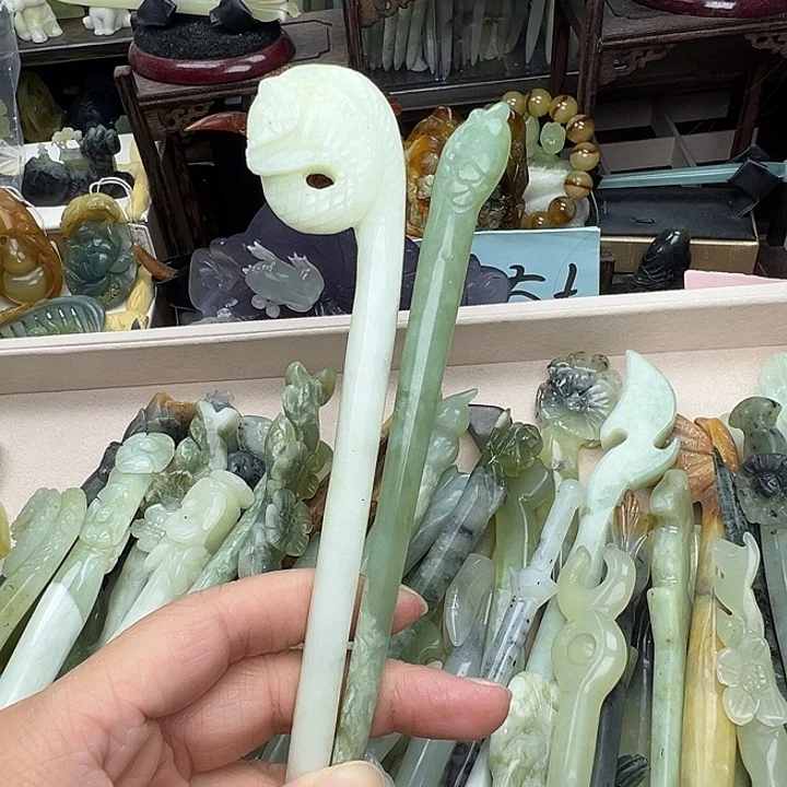 蛇纹石玉未镶嵌发饰