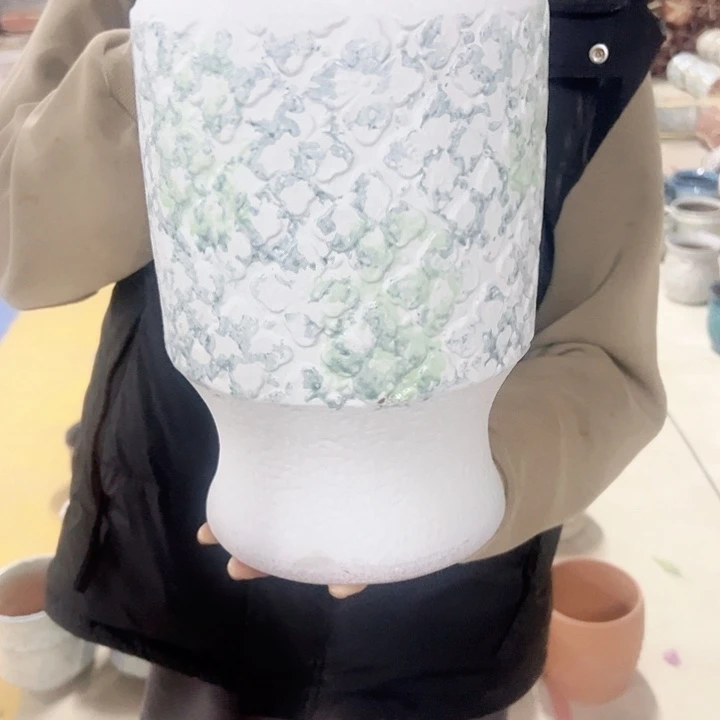 高度30厘米口20厘米