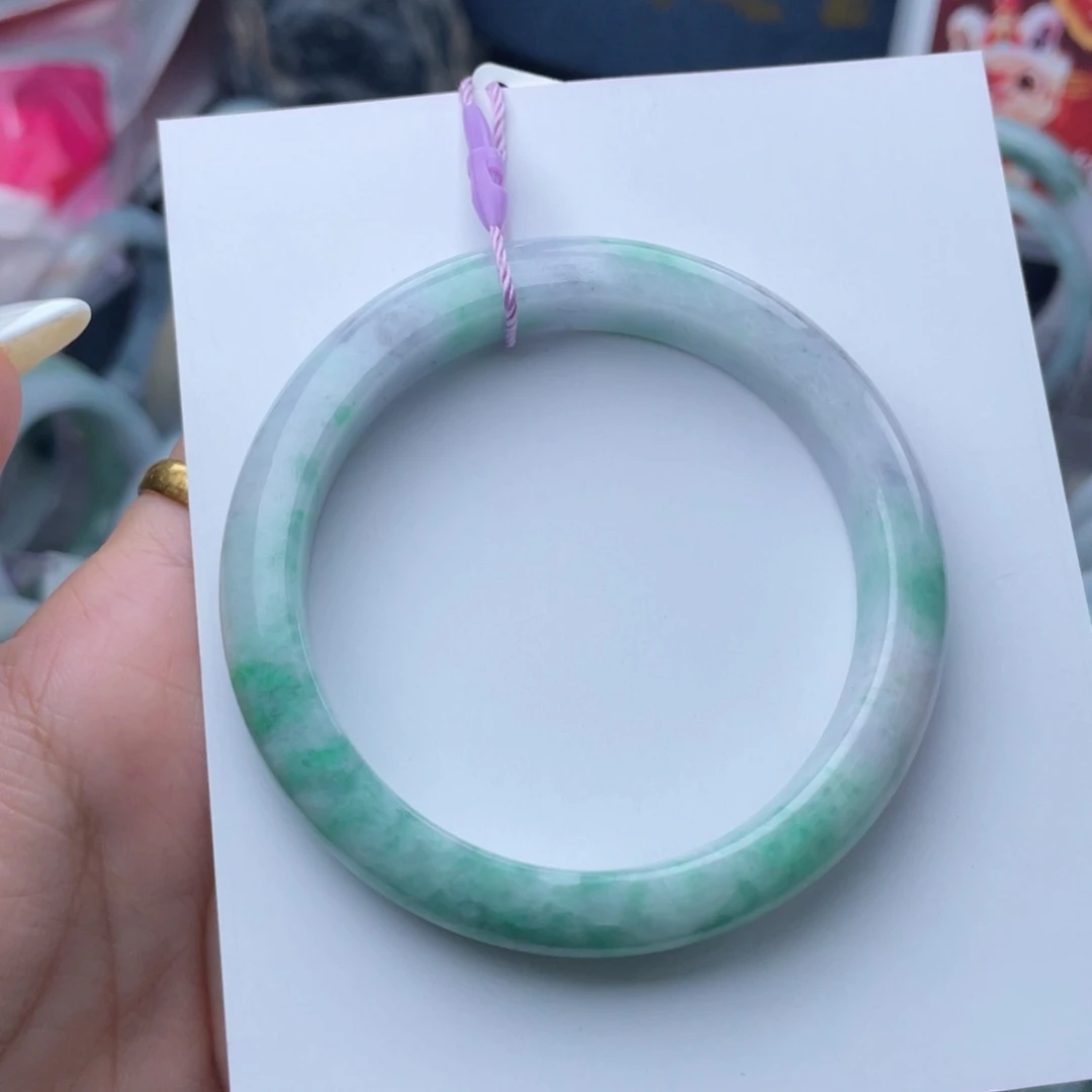 翡翠未镶嵌手镯55.2圈