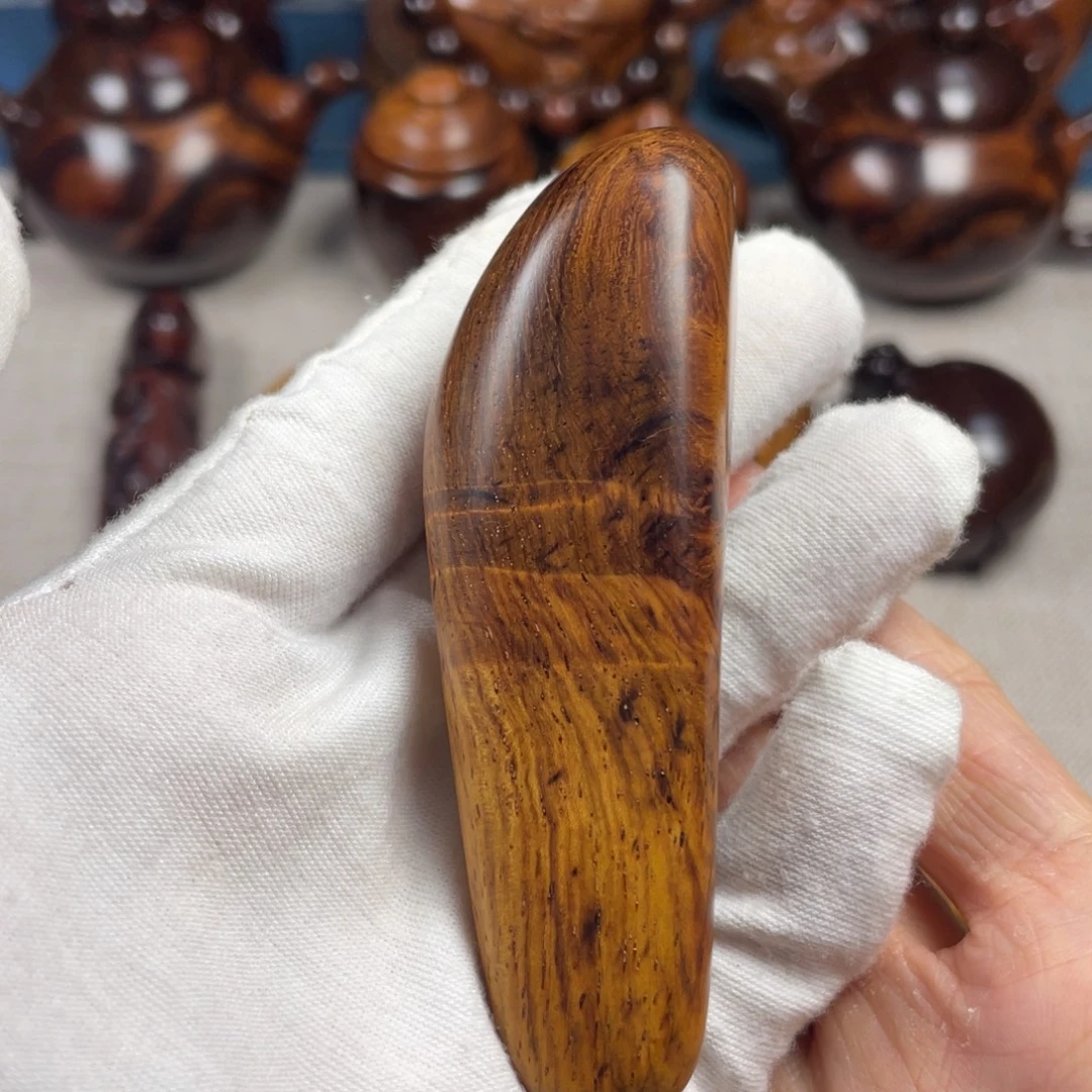 黄花梨/降香黄檀把件