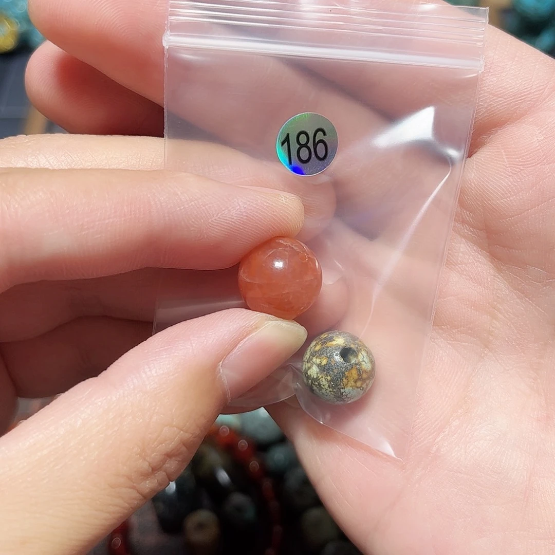 我***6未镶嵌圆珠桶珠老型手串！！玛瑙/玉髓