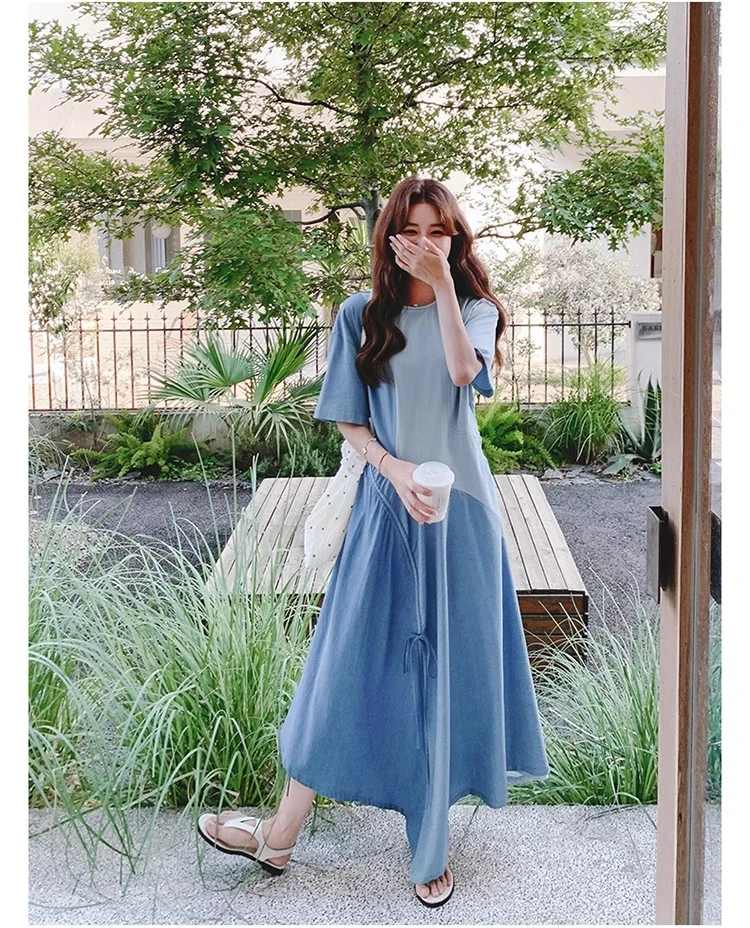 蓝色牛仔拼接连衣裙女夏季设计感独好看不规则长裙