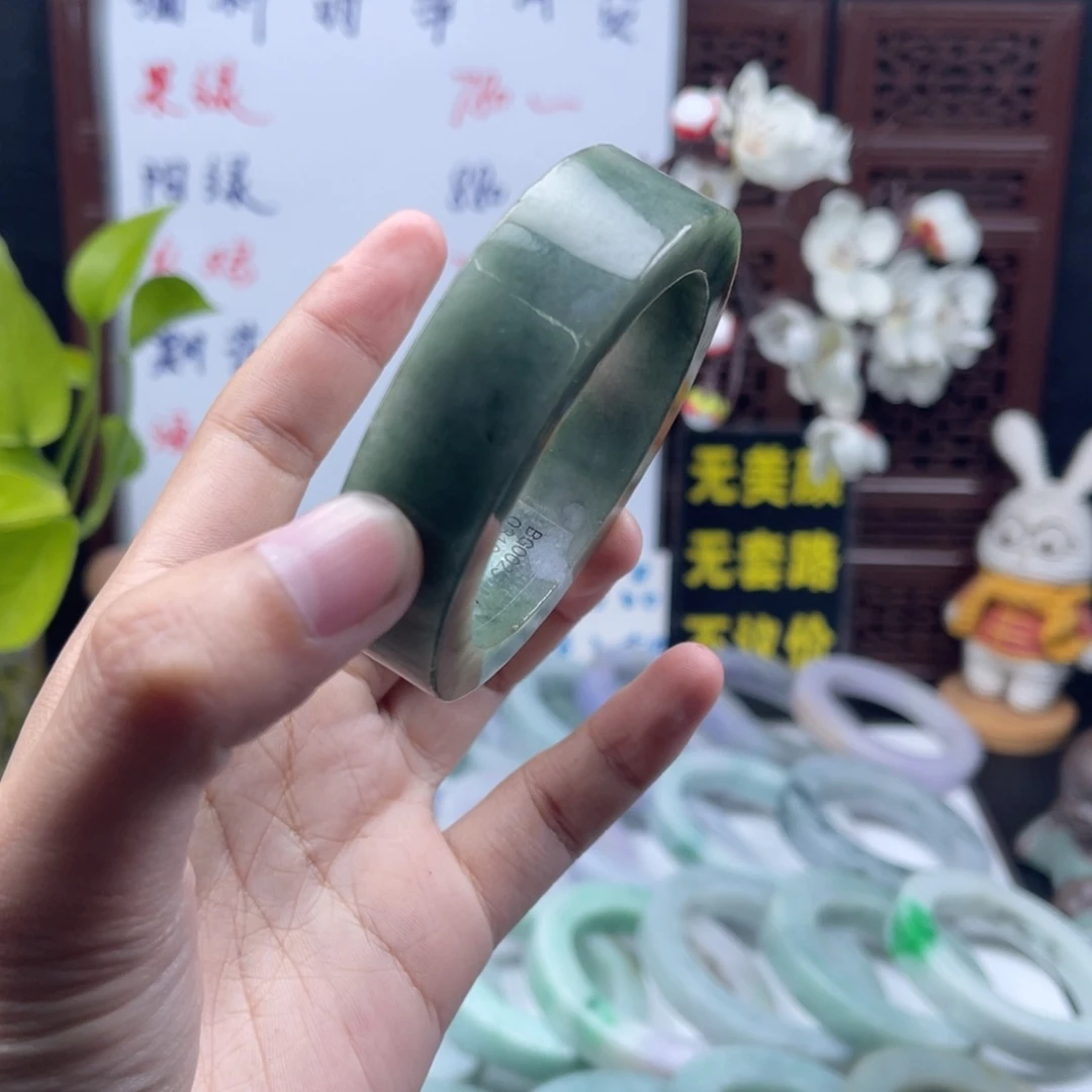 定制翡翠未镶嵌正圈