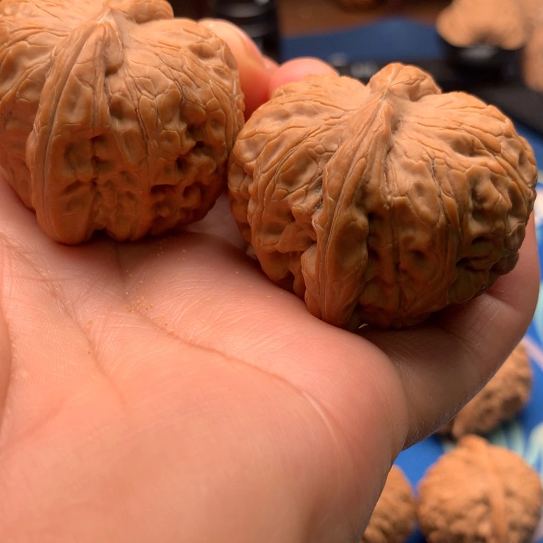 【闪购商品】文玩核桃吊坠王*初元宝42