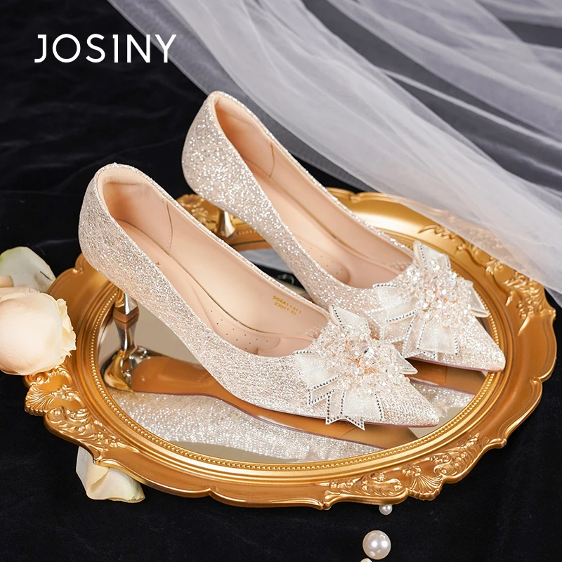 卓诗尼秀禾结婚鞋2025新款气质尖头低跟浅口时尚百搭流行轻奢女鞋