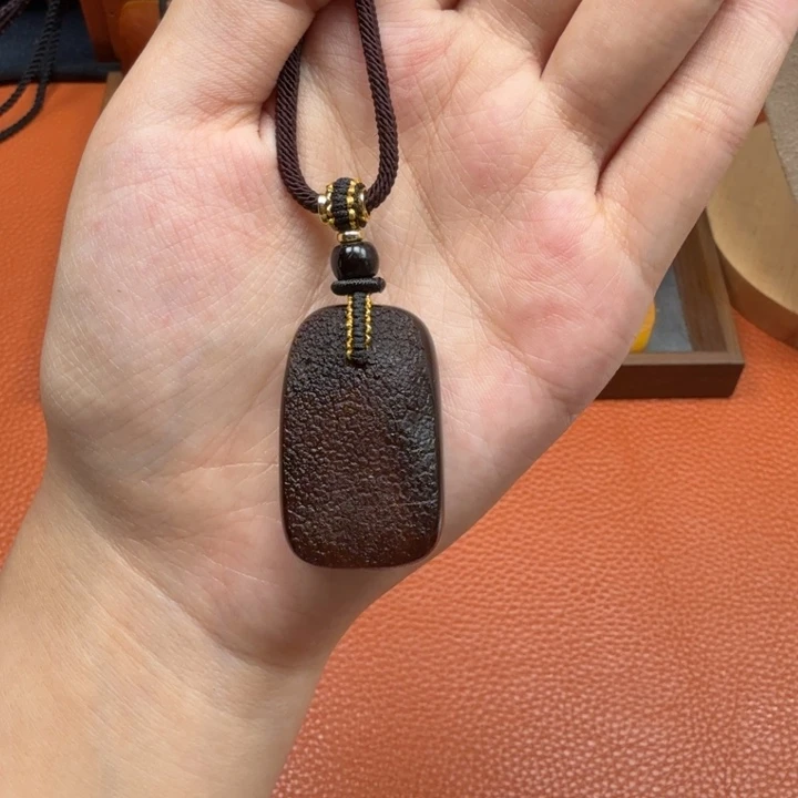 蜜蜡未镶嵌吊坠(赠链)