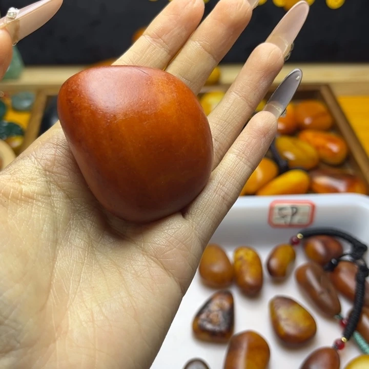 㐶***看未镶嵌和田玉（糖玉）珠宝半成品