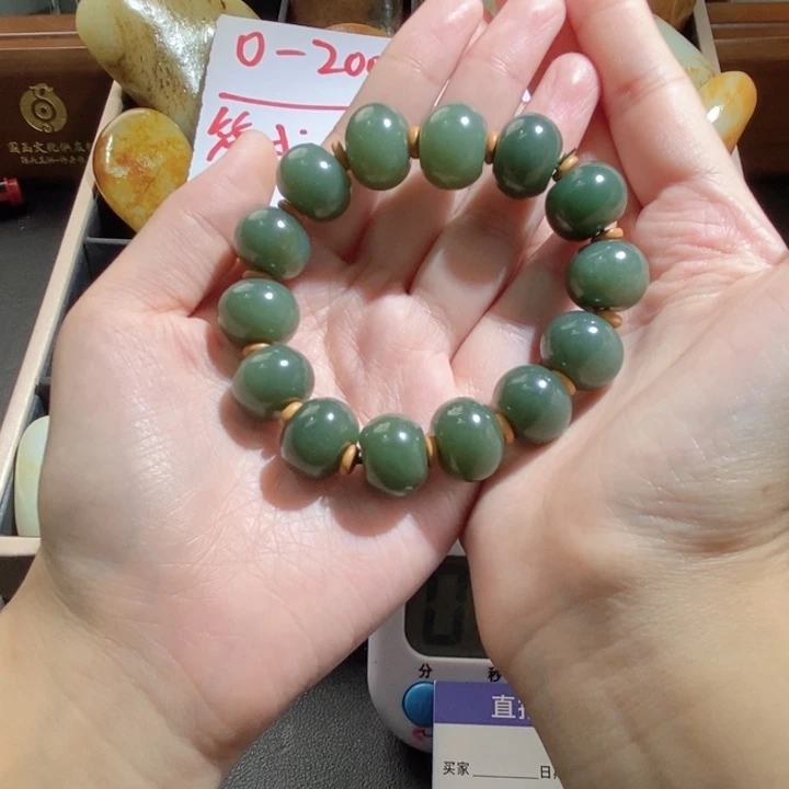 和田玉（糖玉）未镶嵌颈饰我**文