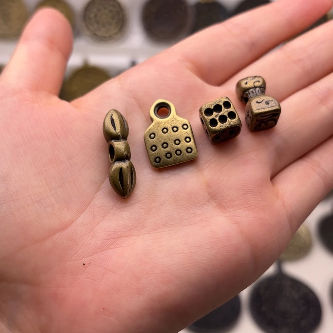 泥塑拍一发四发发发