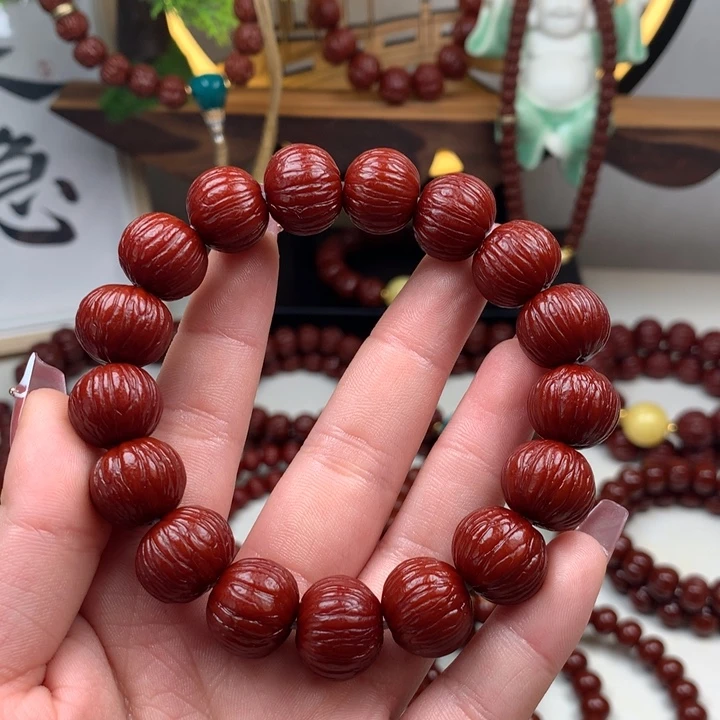 猴头核桃吊坠土豪