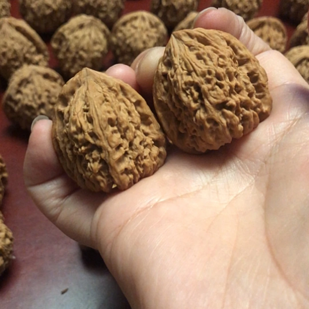 【闪购商品】文玩核桃把件梦**畅南疆