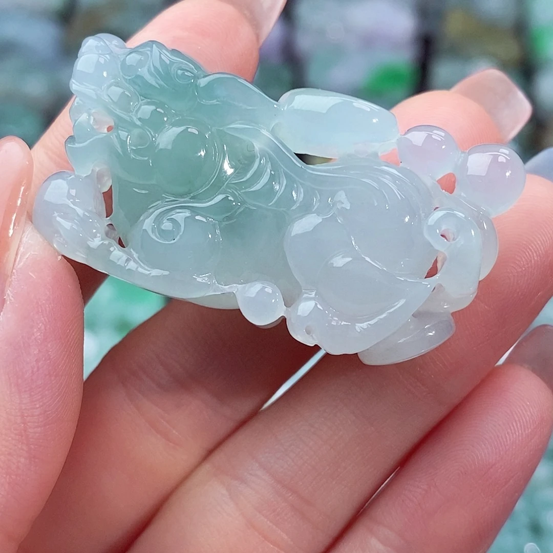 颈饰未镶嵌翡翠天然
